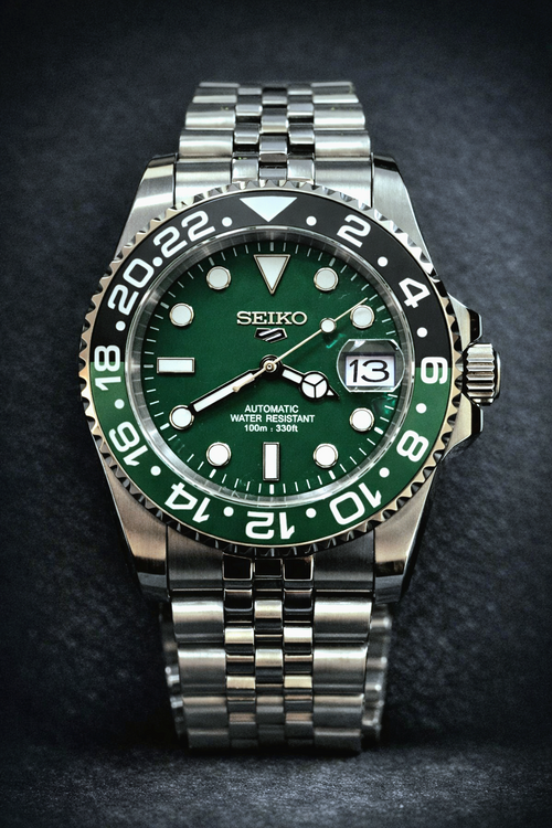 Nomad GMT - Emerald Sunburst | Desert MODS Atelier
