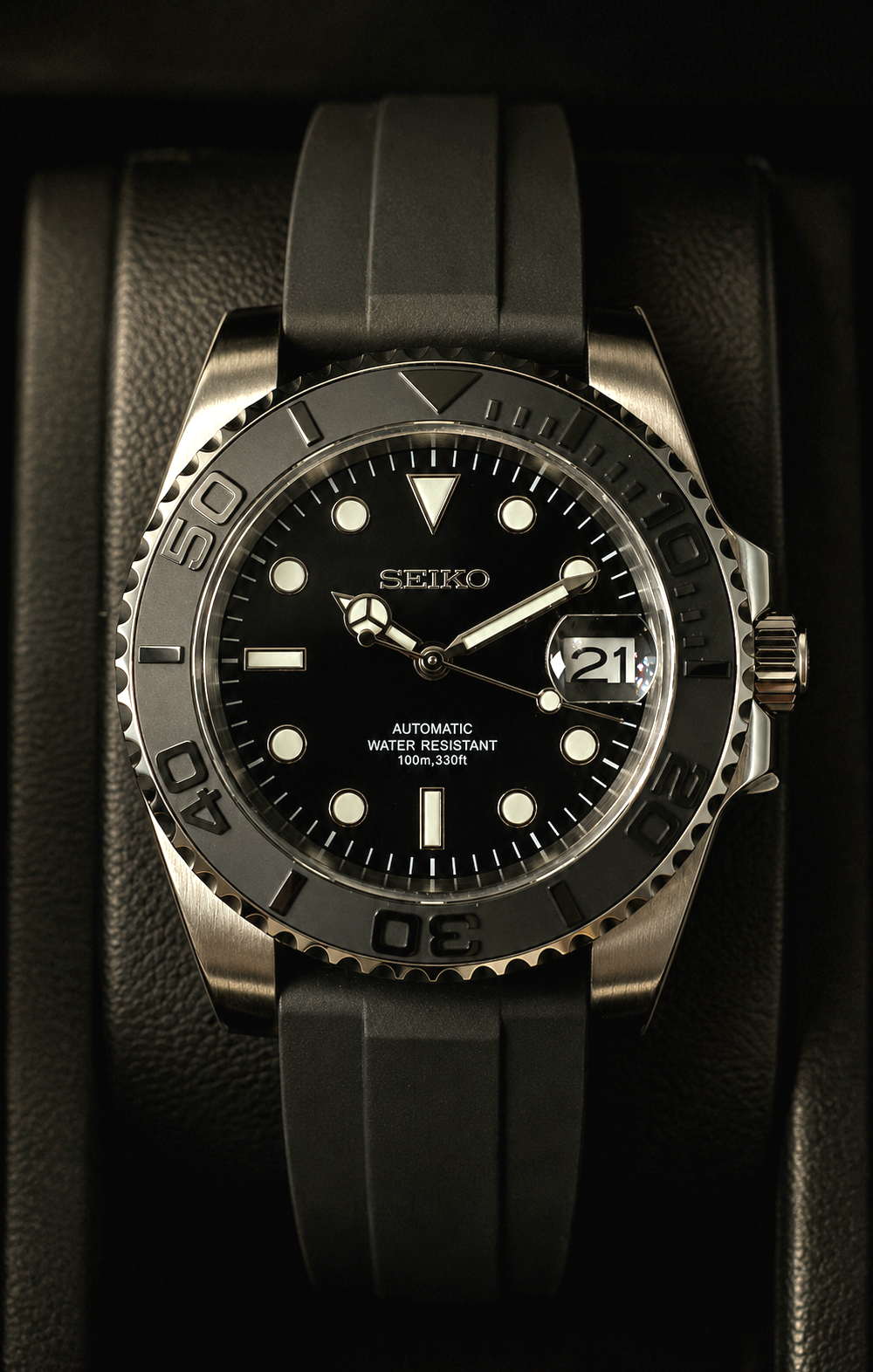 Dune Diver - Stealth Rubber | Desert MODS Atelier
