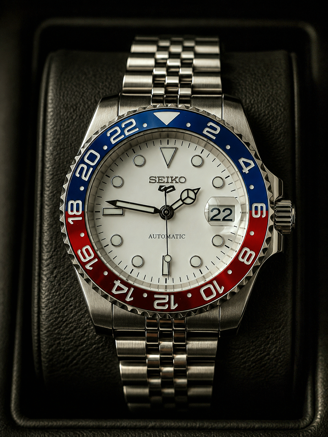 Nomad GMT - Polar Blue Red | Desert MODS Atelier